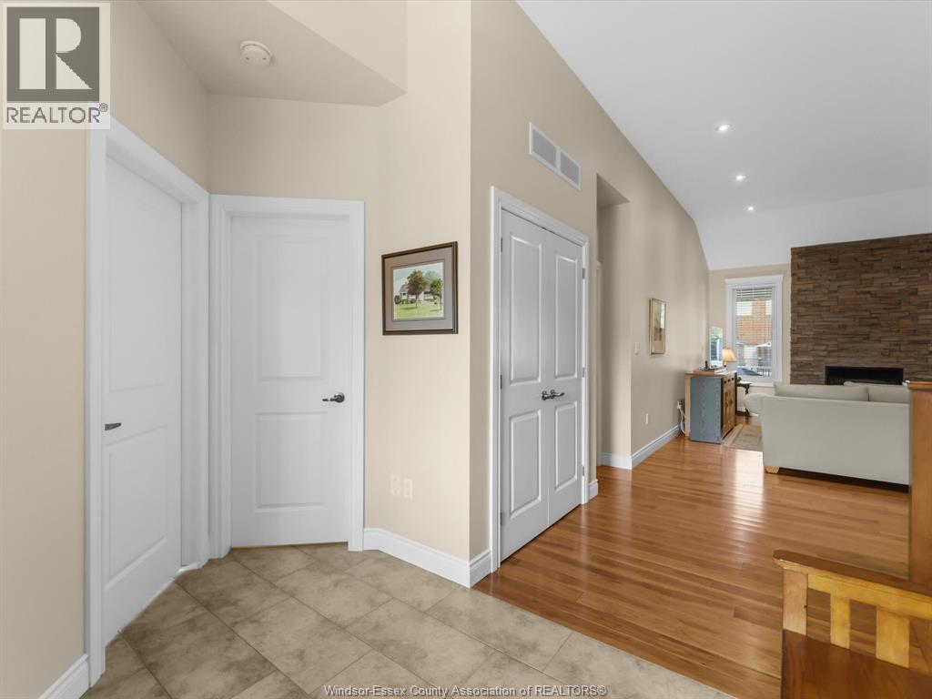 2100 Angelina, Lasalle, Ontario  N9H 0A3 - Photo 6 - 26005814