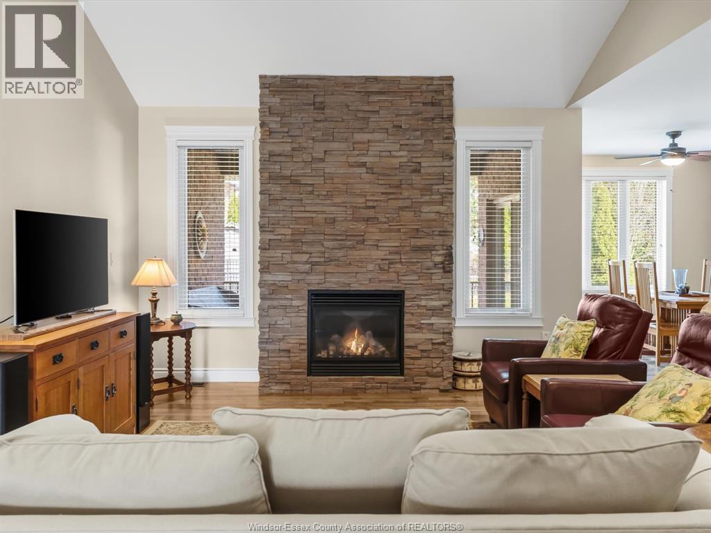 2100 Angelina, Lasalle, Ontario  N9H 0A3 - Photo 9 - 26005814