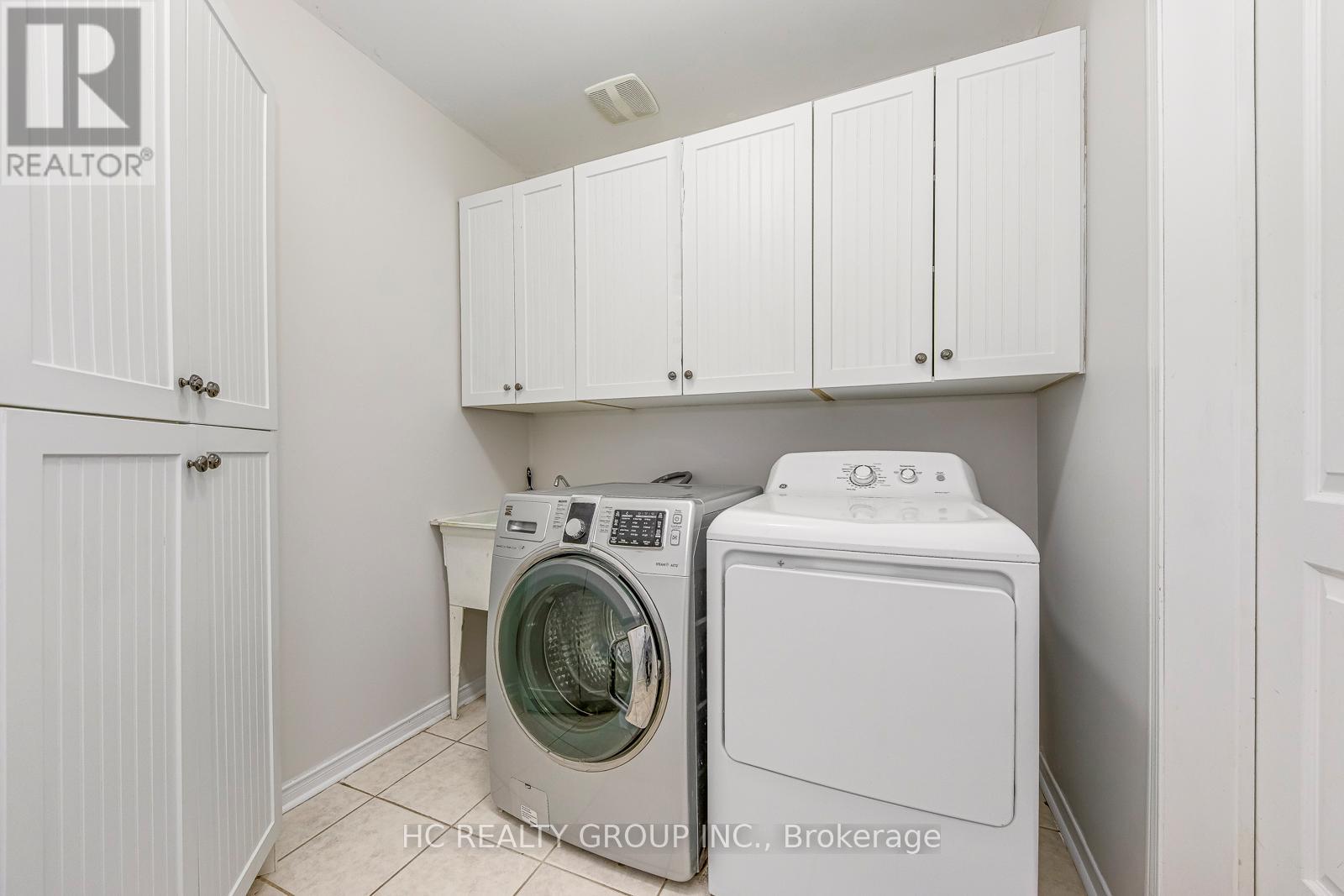 2344 Stone Glen Crescent, Oakville, Ontario  L6M 0C7 - Photo 14 - W12904760