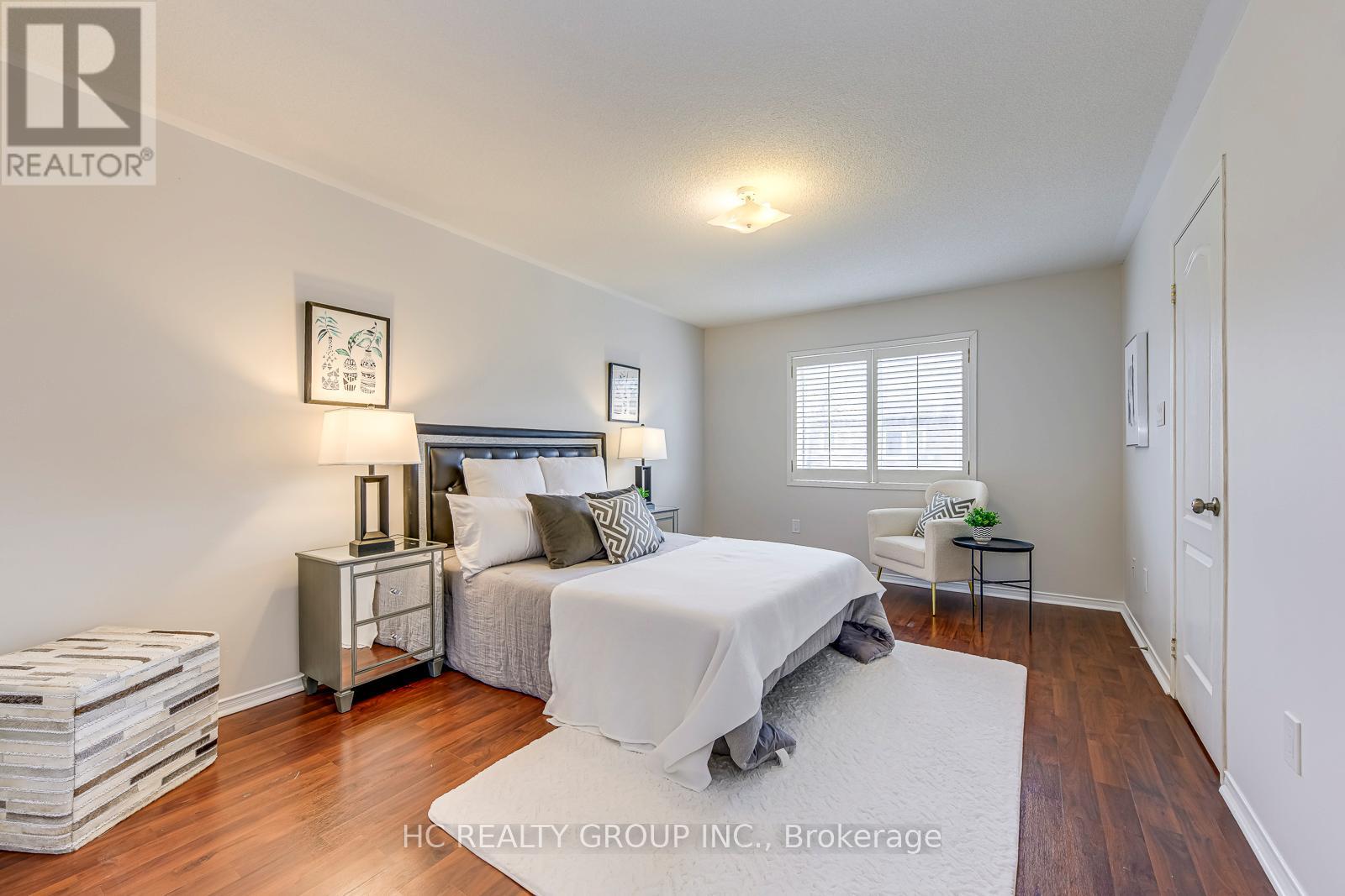 2344 Stone Glen Crescent, Oakville, Ontario  L6M 0C7 - Photo 17 - W12904760