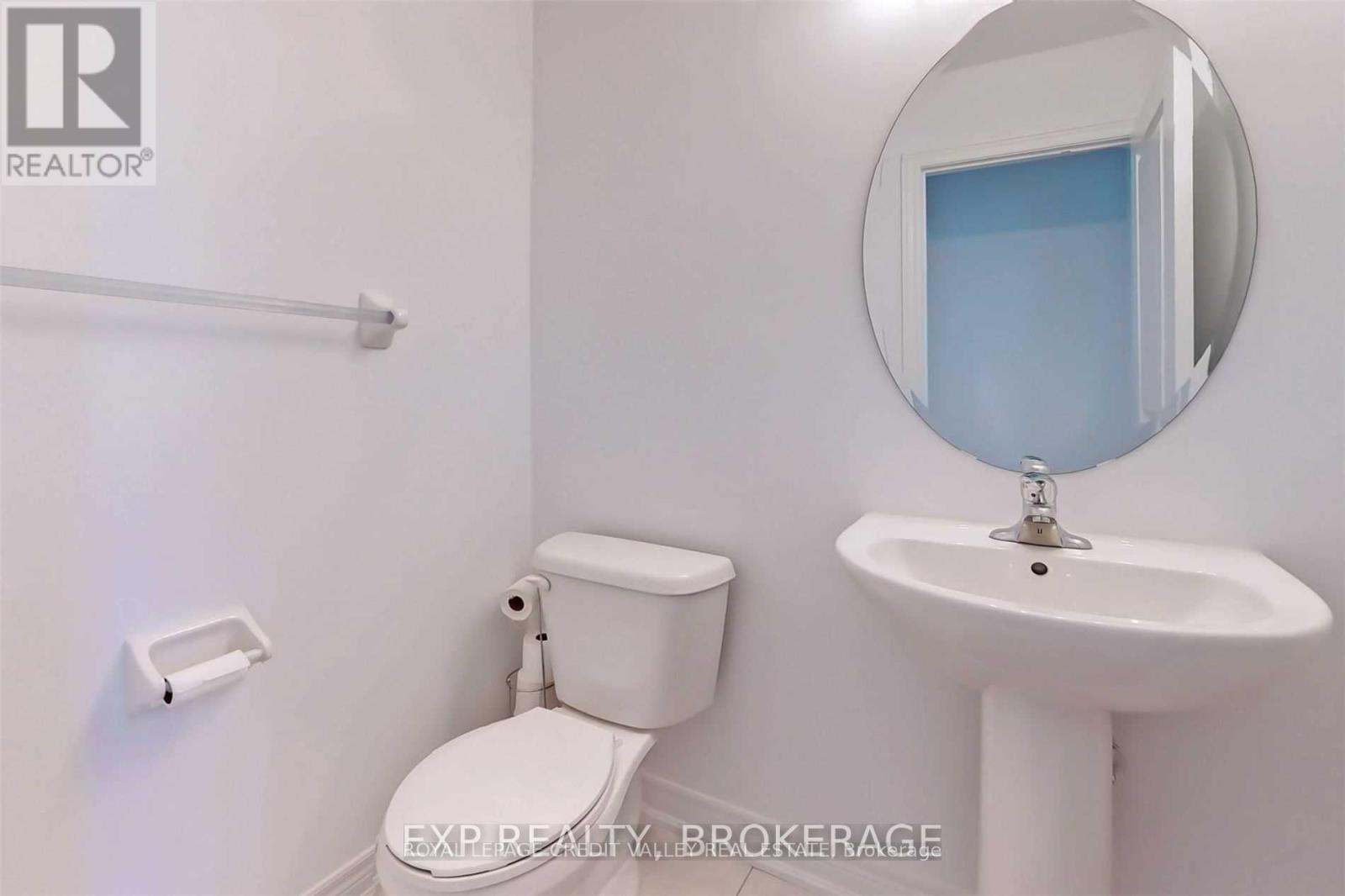 4 Haymarket Drive, Brampton, Ontario  L4A 5C3 - Photo 12 - W12904810