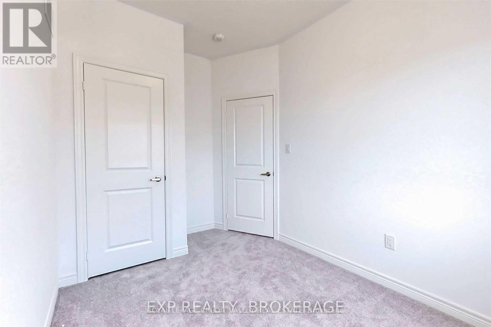 4 Haymarket Drive, Brampton, Ontario  L4A 5C3 - Photo 18 - W12904810