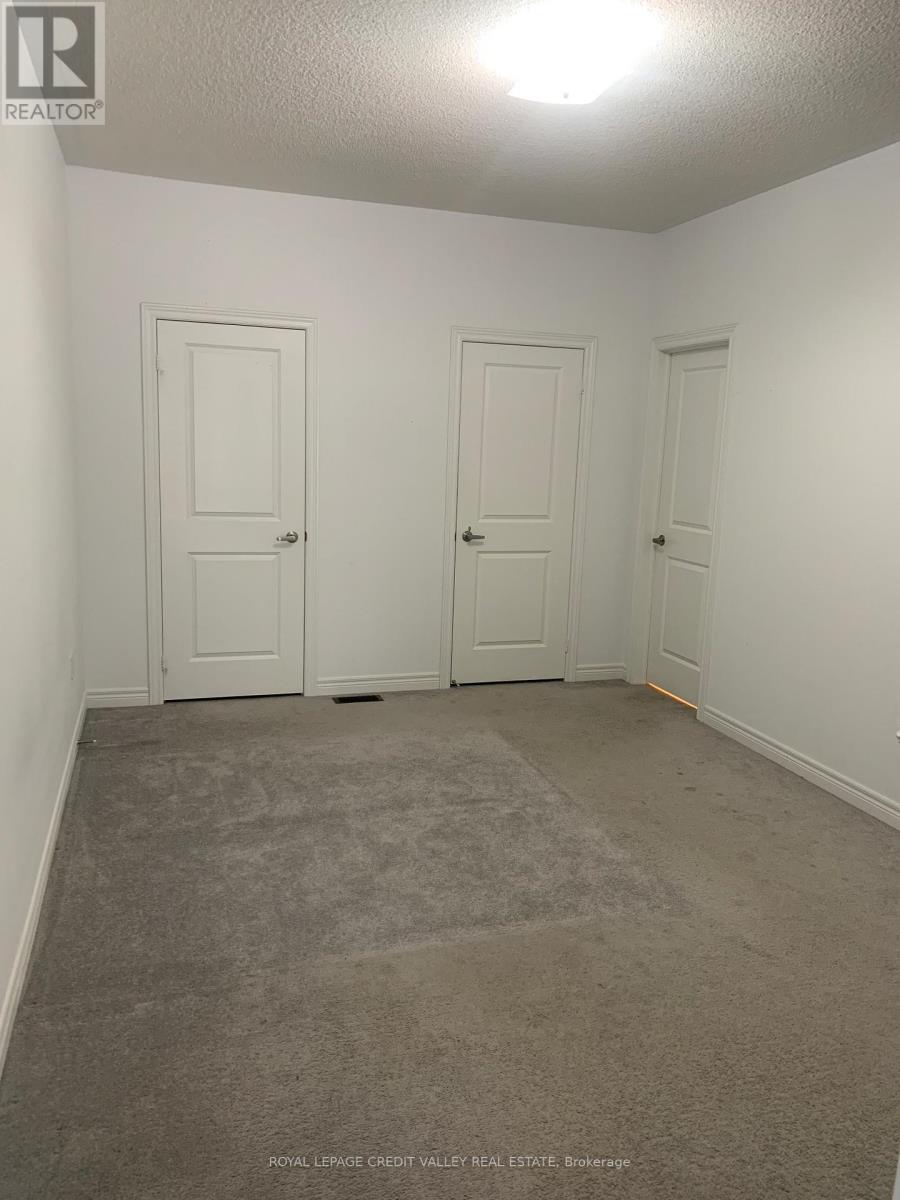 4 Haymarket Drive, Brampton, Ontario  L4A 5C3 - Photo 19 - W12904810