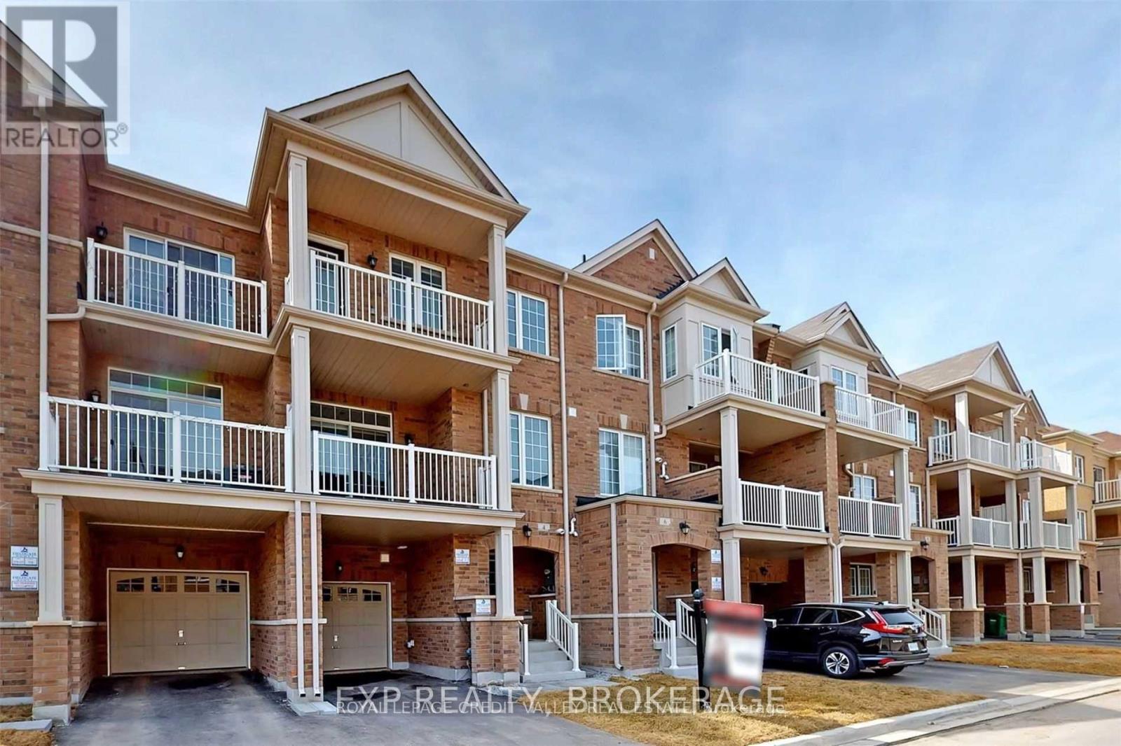 4 Haymarket Drive, Brampton, Ontario  L4A 5C3 - Photo 2 - W12904810