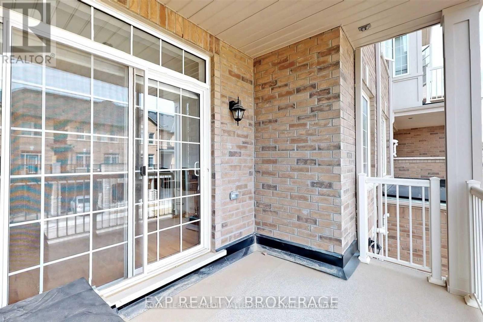 4 Haymarket Drive, Brampton, Ontario  L4A 5C3 - Photo 23 - W12904810