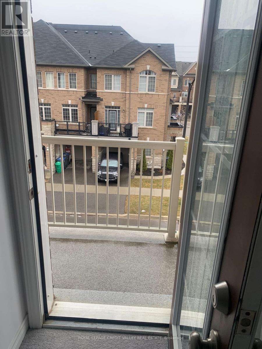 4 Haymarket Drive, Brampton, Ontario  L4A 5C3 - Photo 24 - W12904810