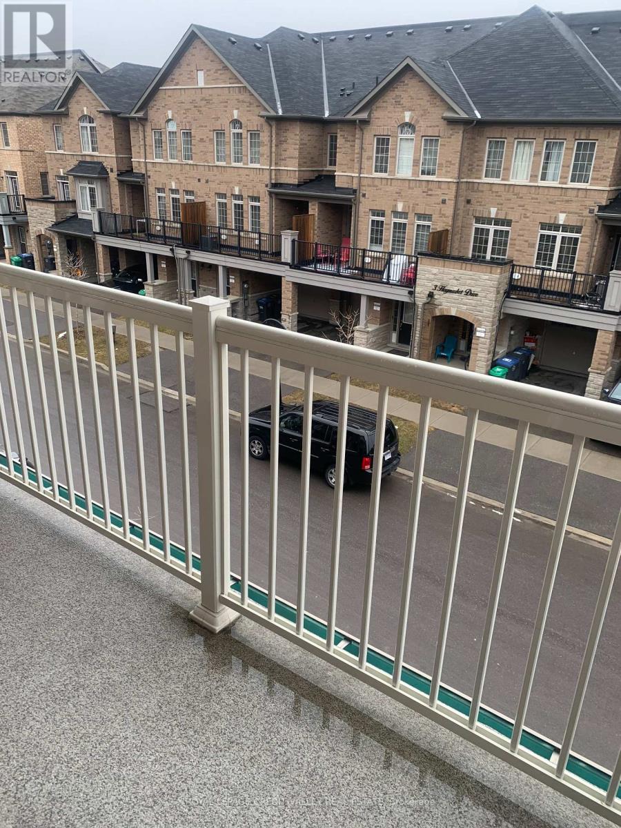 4 Haymarket Drive, Brampton, Ontario  L4A 5C3 - Photo 25 - W12904810