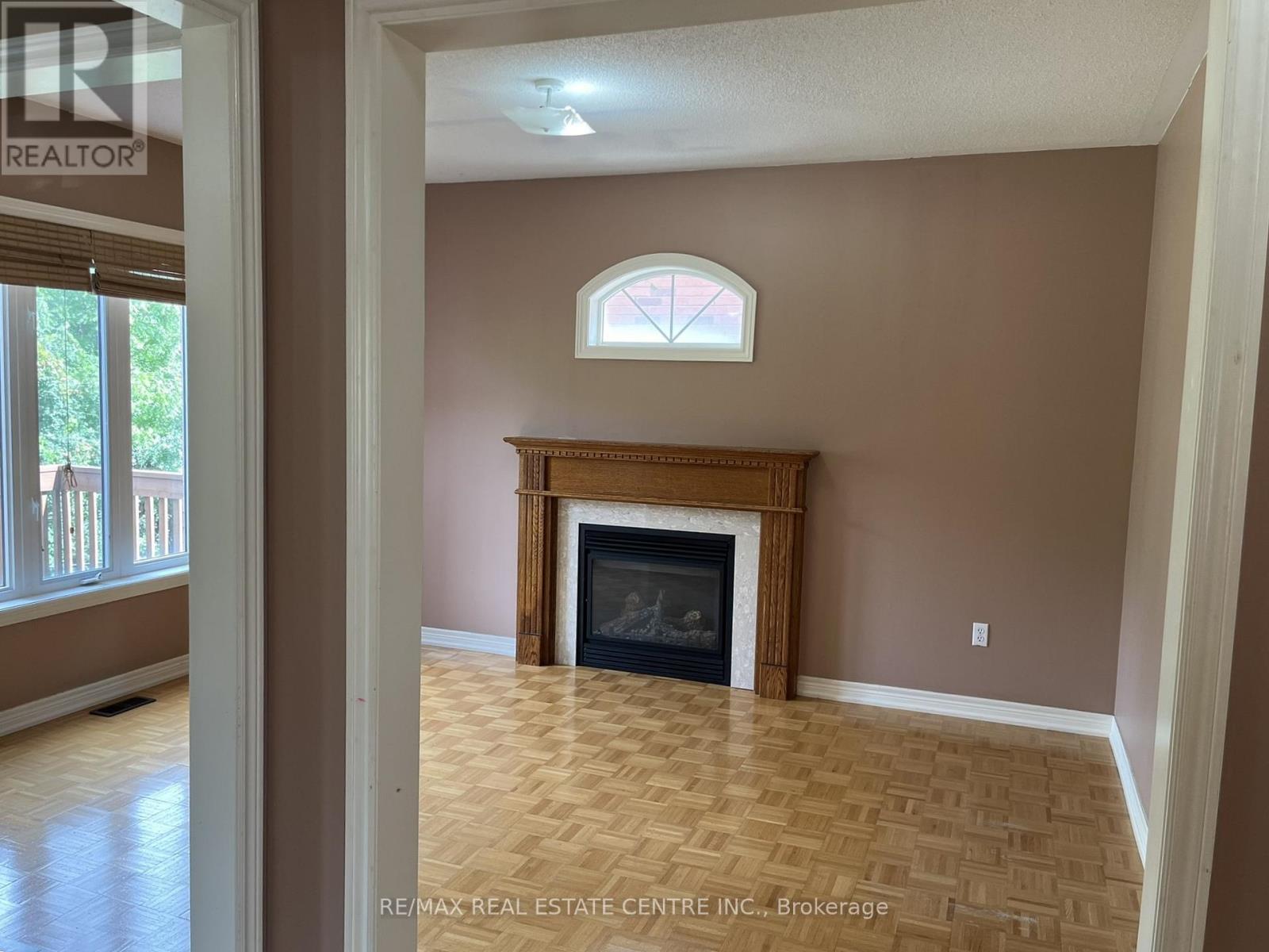 51 River Heights Drive, Brampton, Ontario  L6P 2N5 - Photo 11 - W12904814