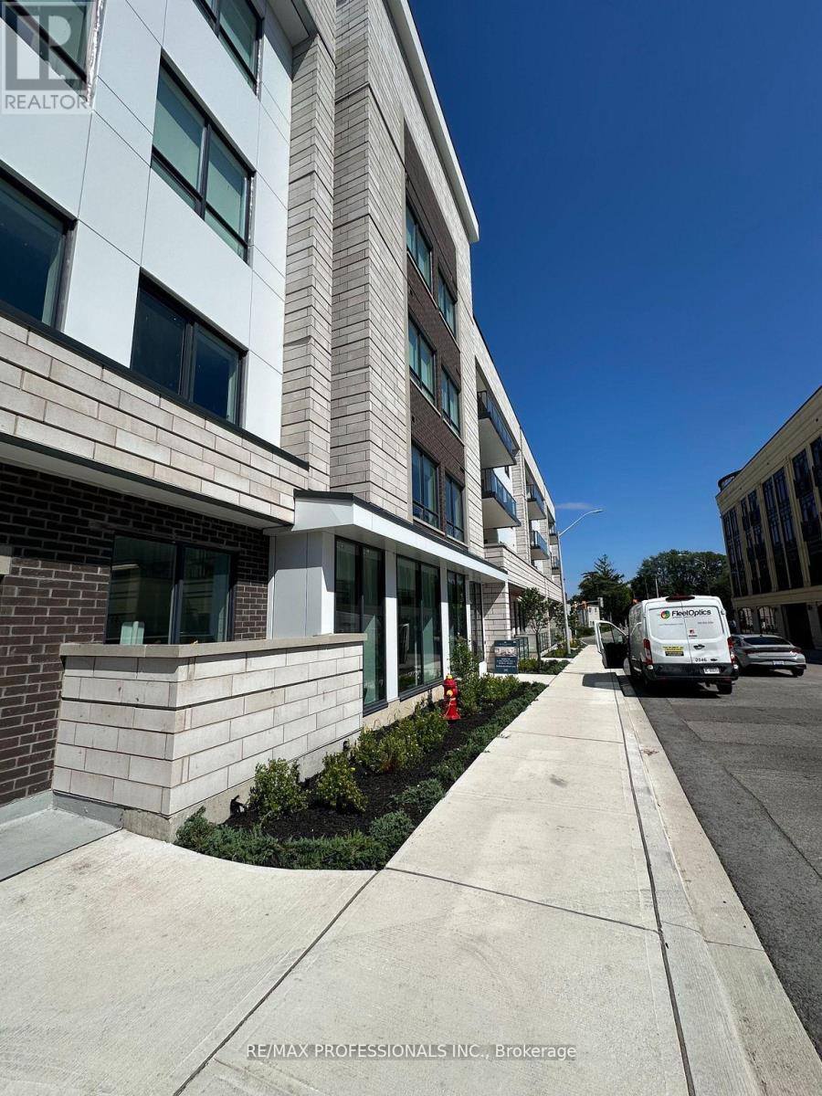 410 - 123 Maurice Drive, Oakville, Ontario  L6K 2W6 - Photo 31 - W12904822