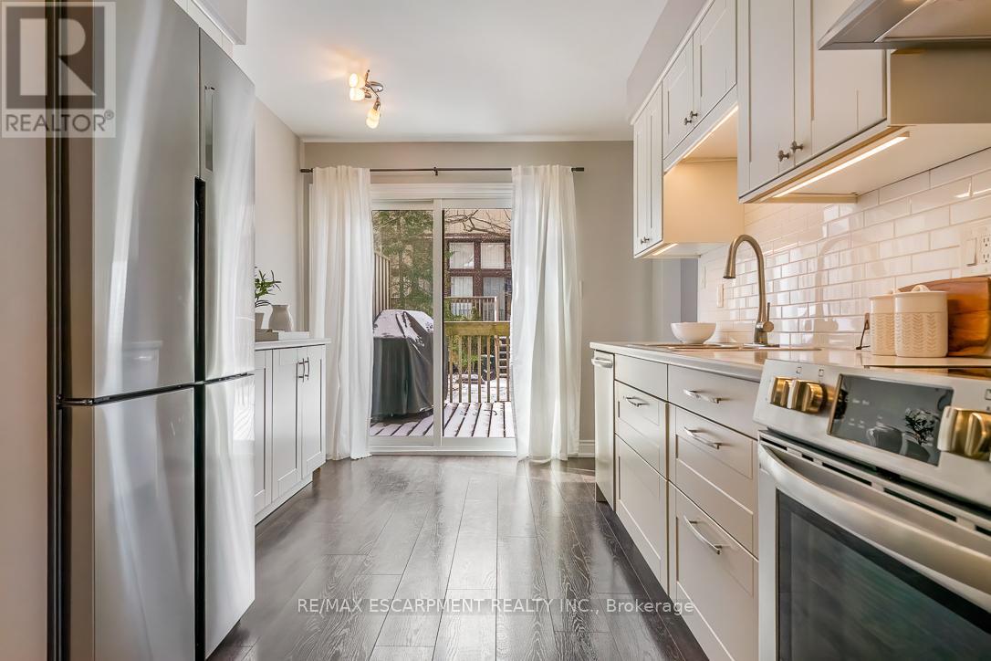 56 - 6780 Formentera Avenue, Mississauga, Ontario L5N 2L1 - Photo 11 - W12904824