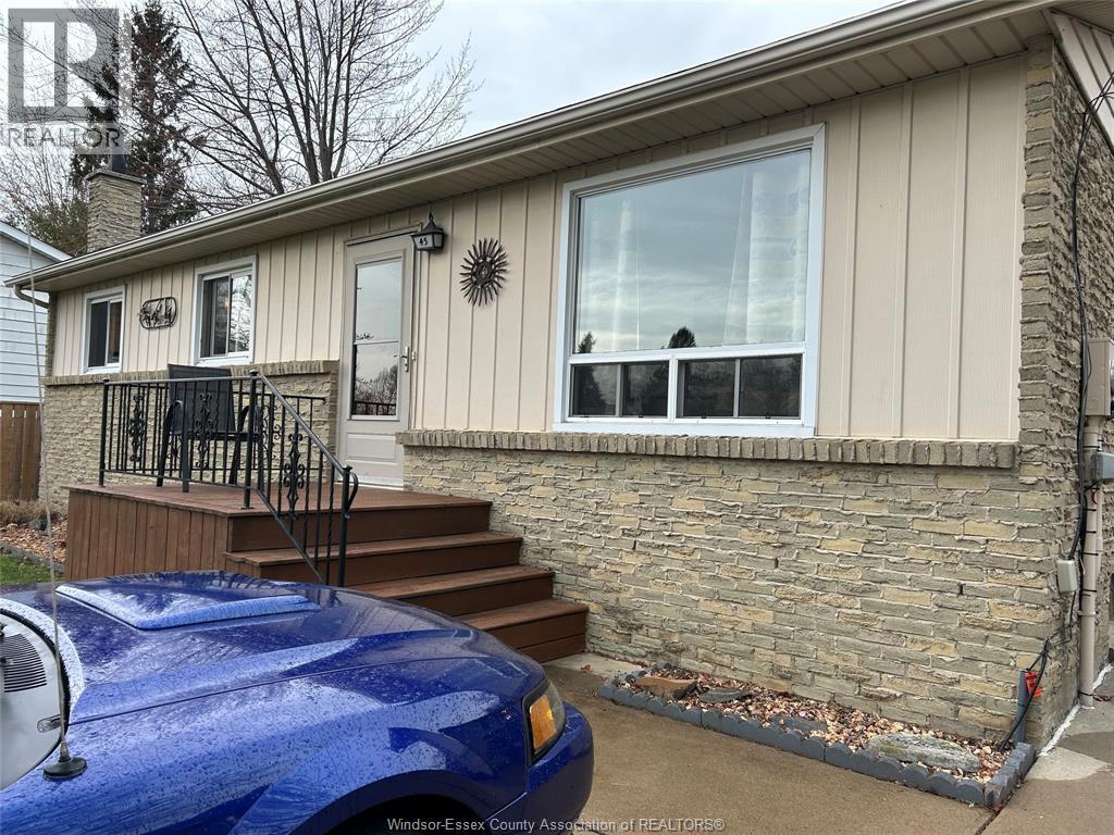 45 Arthur Street South, Harrow, Ontario  N0R 1G0 - Photo 1 - 26005841