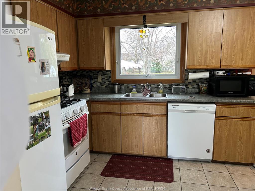 45 Arthur Street South, Harrow, Ontario  N0R 1G0 - Photo 3 - 26005841