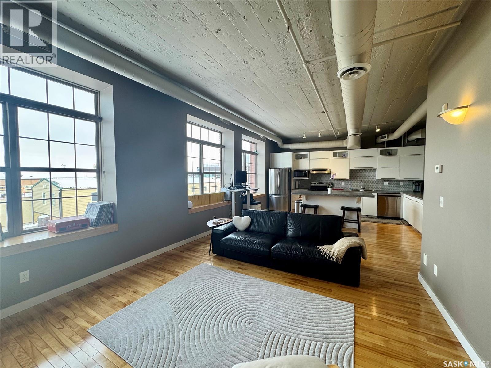 301 12 23rd Street E, Saskatoon, Saskatchewan  S7K 0H5 - Photo 23 - SK030961