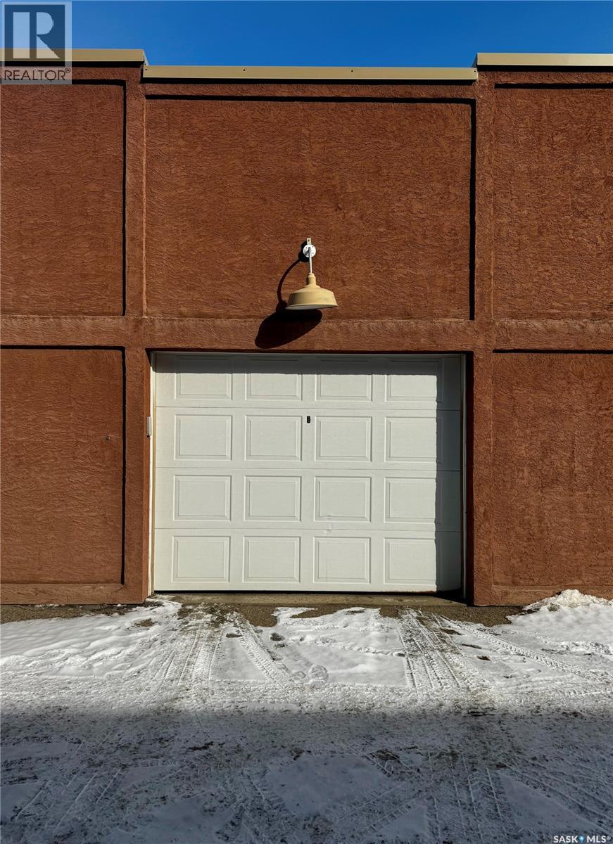 301 12 23rd Street E, Saskatoon, Saskatchewan  S7K 0H5 - Photo 35 - SK030961