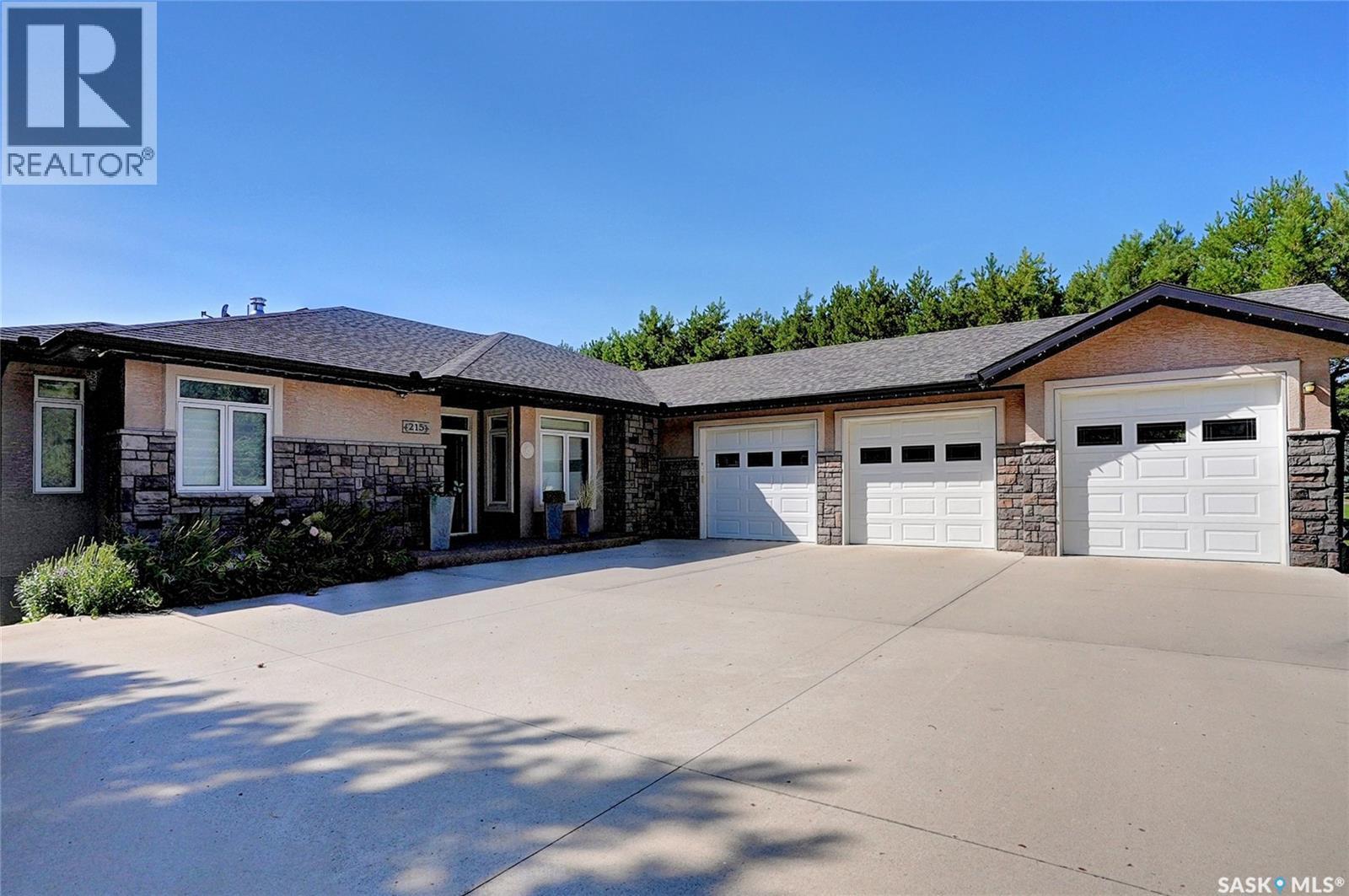 215-217 North Shore Drive, Marquis Rm No. 191, Saskatchewan  S0H 4C0 - Photo 2 - SK030931