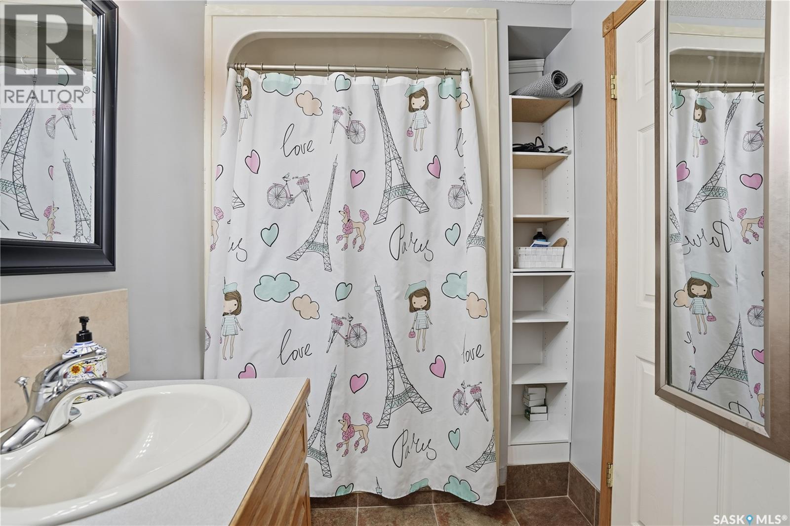 3148 Wimbledon Bay, Regina, Saskatchewan  S4V 2Y6 - Photo 34 - SK030759