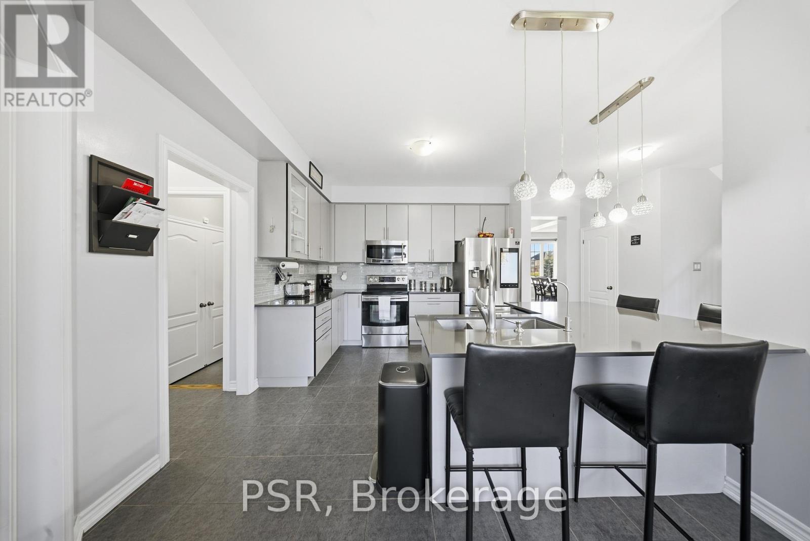 24 Burgess Crescent, Brantford, Ontario  N3T 0J5 - Photo 11 - X12904740