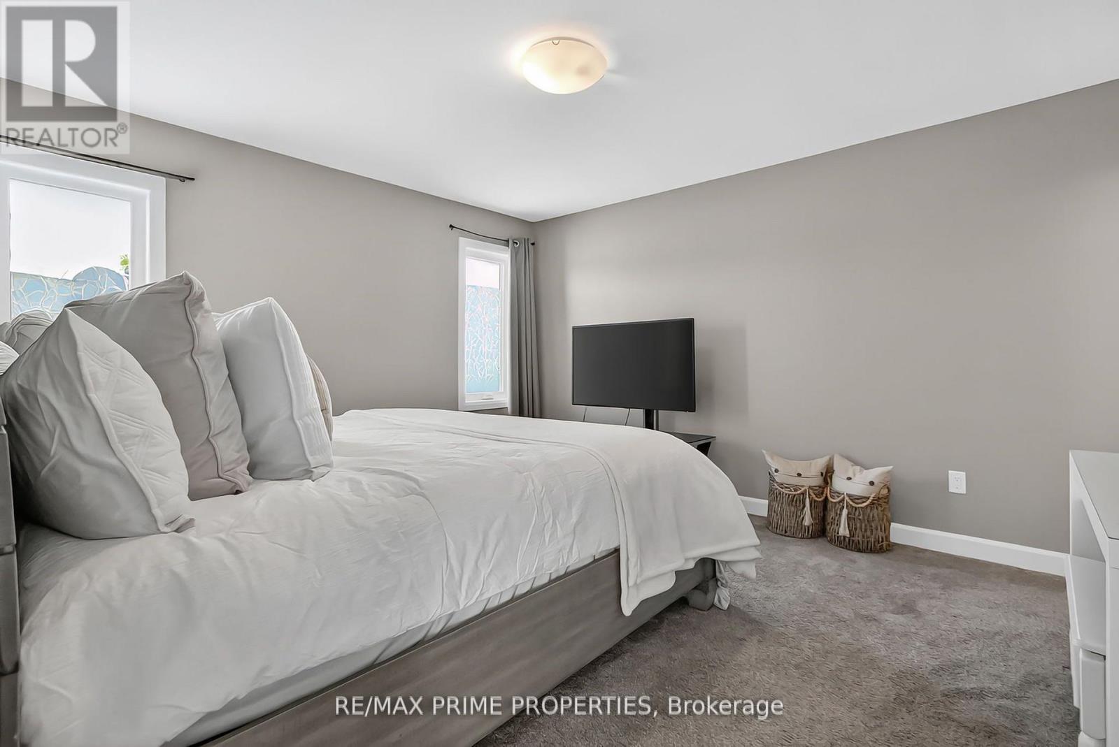 110 Moonstone Crescent, Chatham-Kent, Ontario  N7M 0S2 - Photo 20 - X12904754