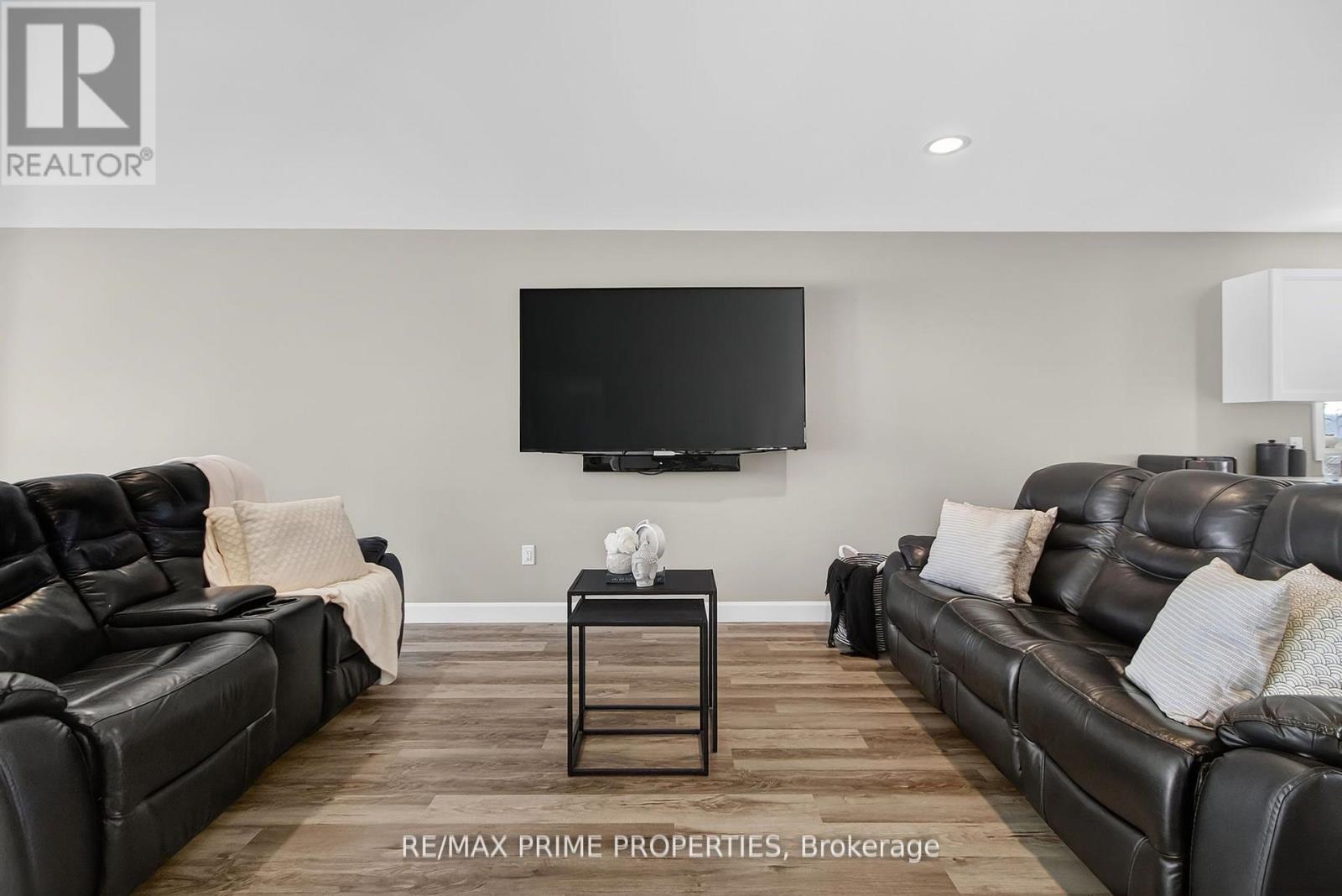 110 Moonstone Crescent, Chatham-Kent, Ontario  N7M 0S2 - Photo 7 - X12904754