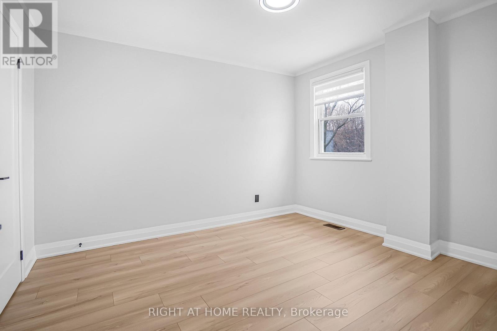 155 Avondale Street, Hamilton, Ontario  L8L 7C1 - Photo 22 - X12904766