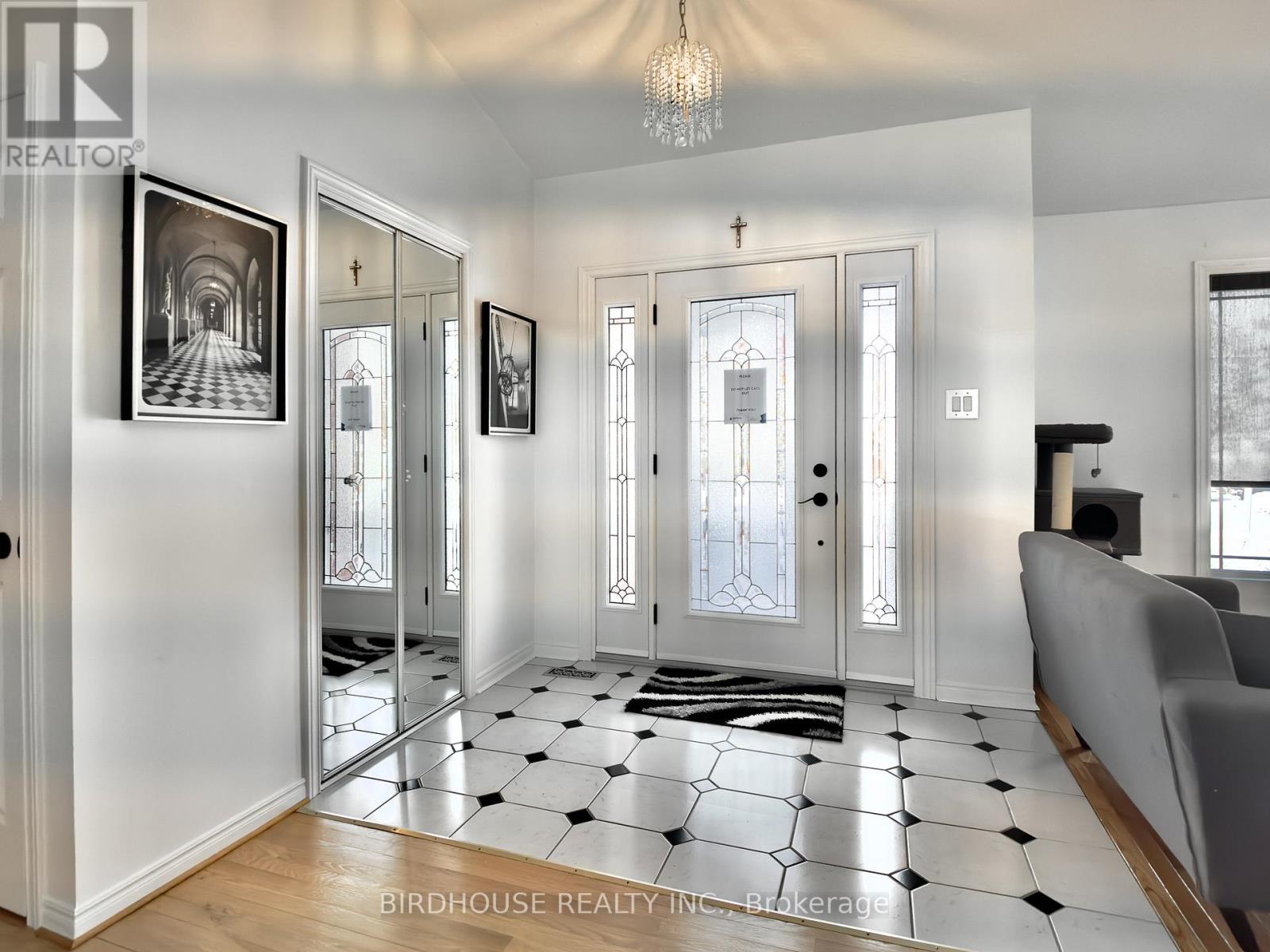 49 Goodman Road, Kawartha Lakes, Ontario  K0M 1N0 - Photo 5 - X12861956