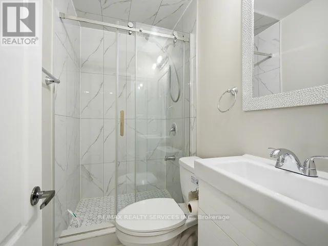 61 Vezna Crescent, Brampton, Ontario  L6X 5K5 - Photo 34 - W12785504