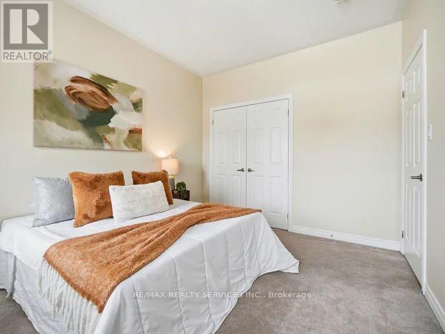 61 Vezna Crescent, Brampton, Ontario  L6X 5K5 - Photo 23 - W12785504