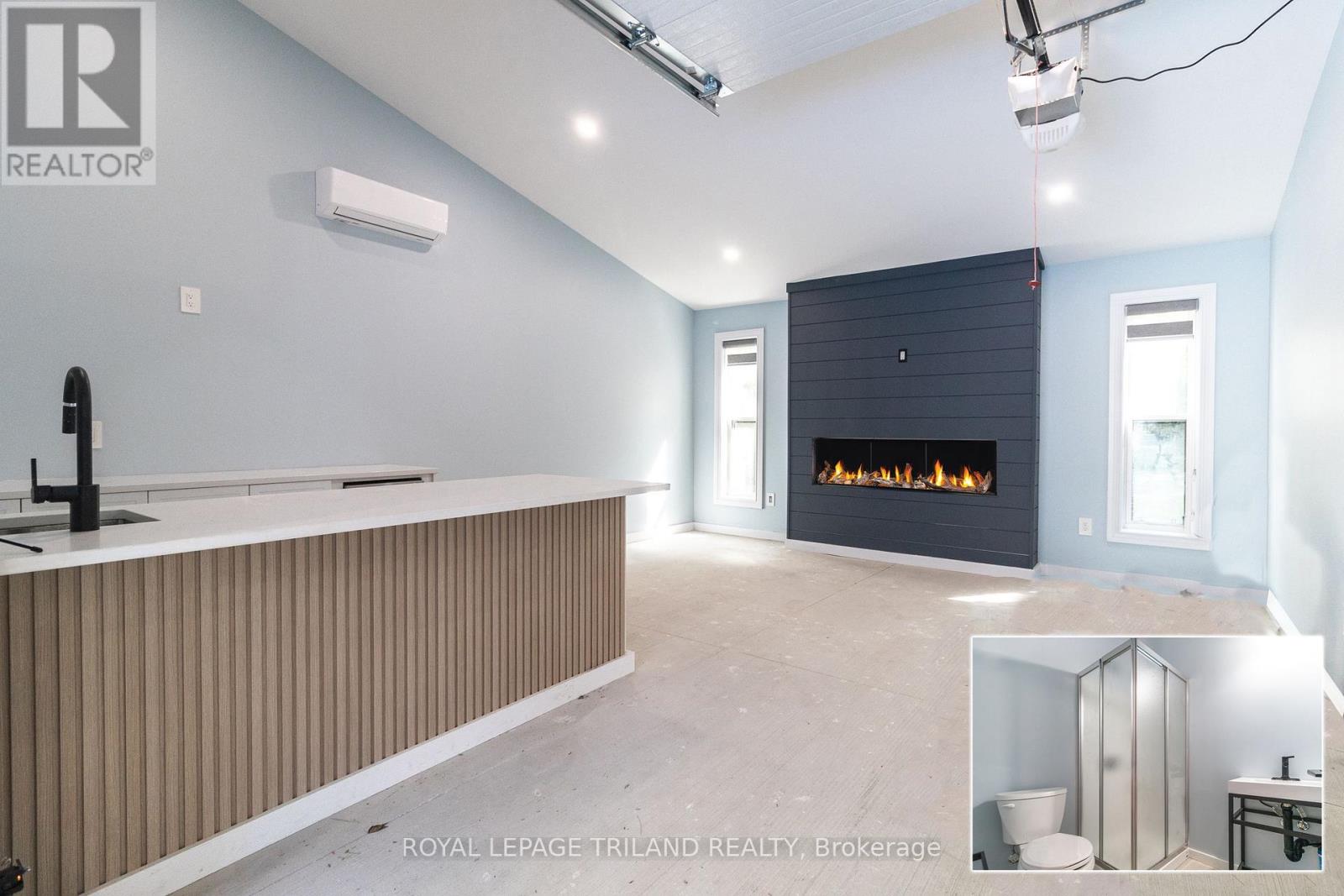 10175 Merrywood Drive, Lambton Shores, Ontario  N0M 1T0 - Photo 37 - X12904892