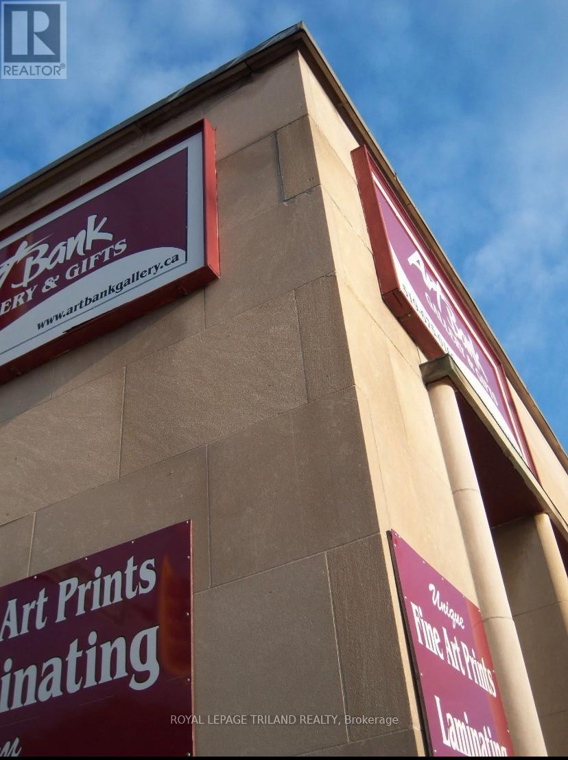 766 Adelaide Street N, London East, Ontario  N5Y 2L6 - Photo 2 - X12904956