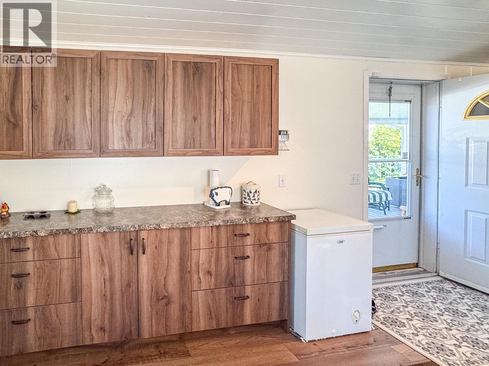 340 Mission Place, Cranbrook, British Columbia V1C 6M9 - Photo 11 - 10380182