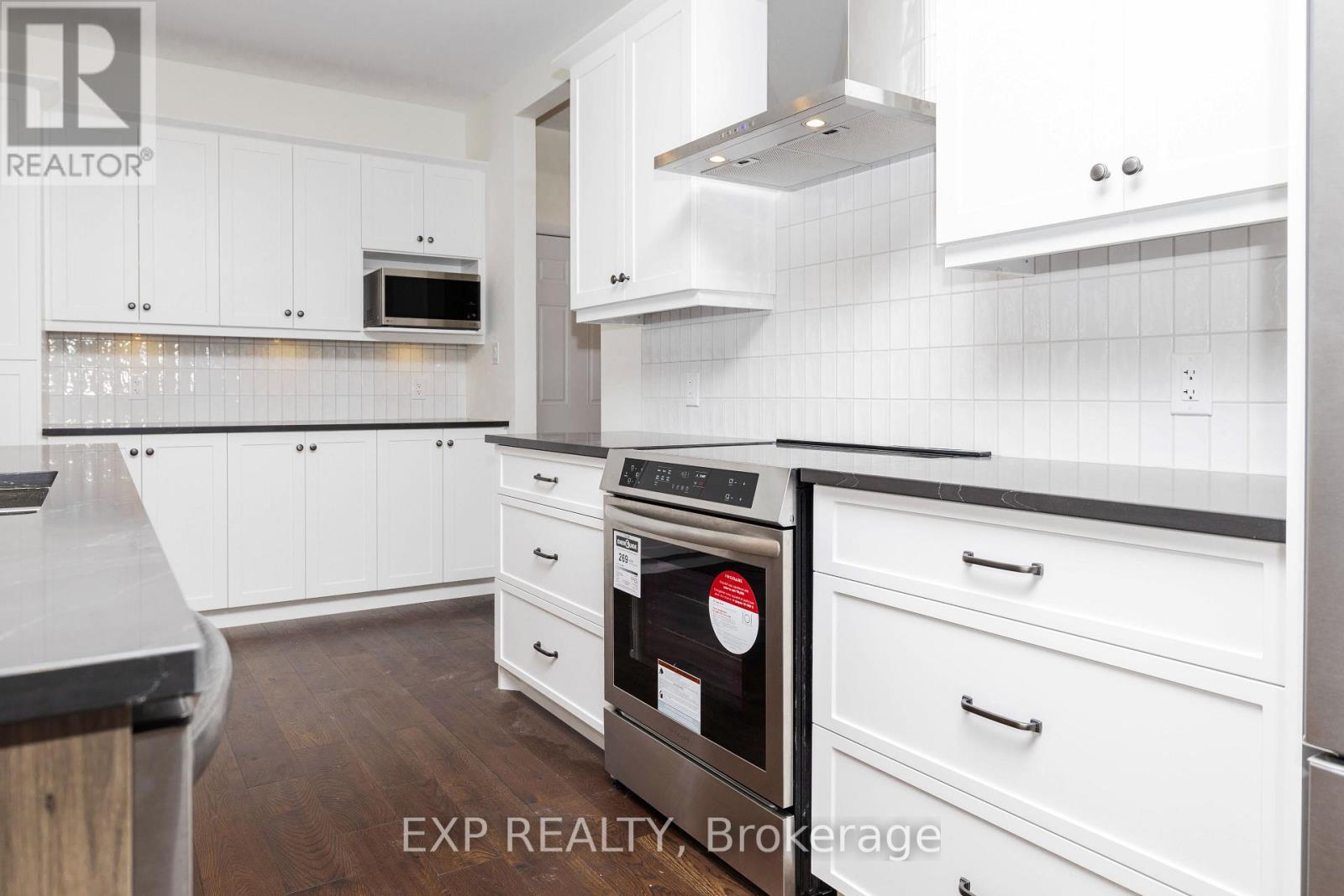 228 Trudeau Crescent, Russell, Ontario  K4R 1E5 - Photo 20 - X12904890