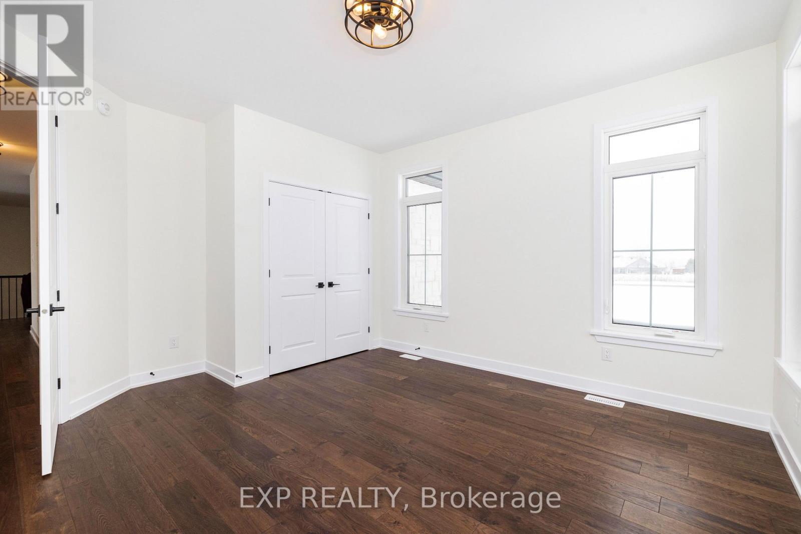 228 Trudeau Crescent, Russell, Ontario  K4R 1E5 - Photo 29 - X12904890