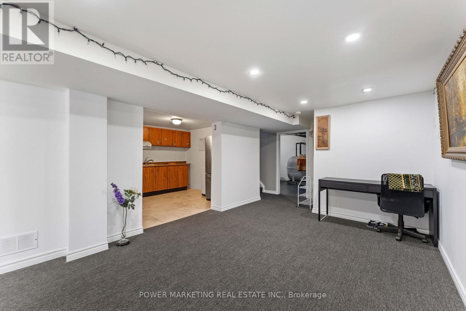 935 Goren Avenue, Ottawa, Ontario  K1S 1N4 - Photo 15 - X12904952