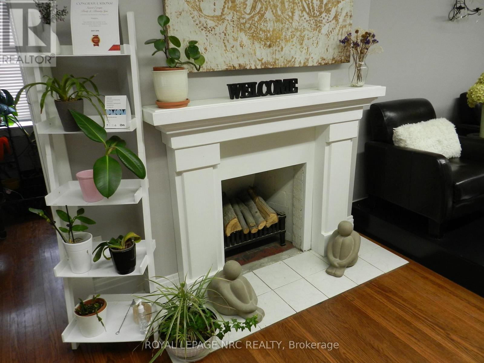 Unit # 3 - 6981 Lundy's Lane W, Niagara Falls, Ontario  L2G 1V9 - Photo 6 - X12904972