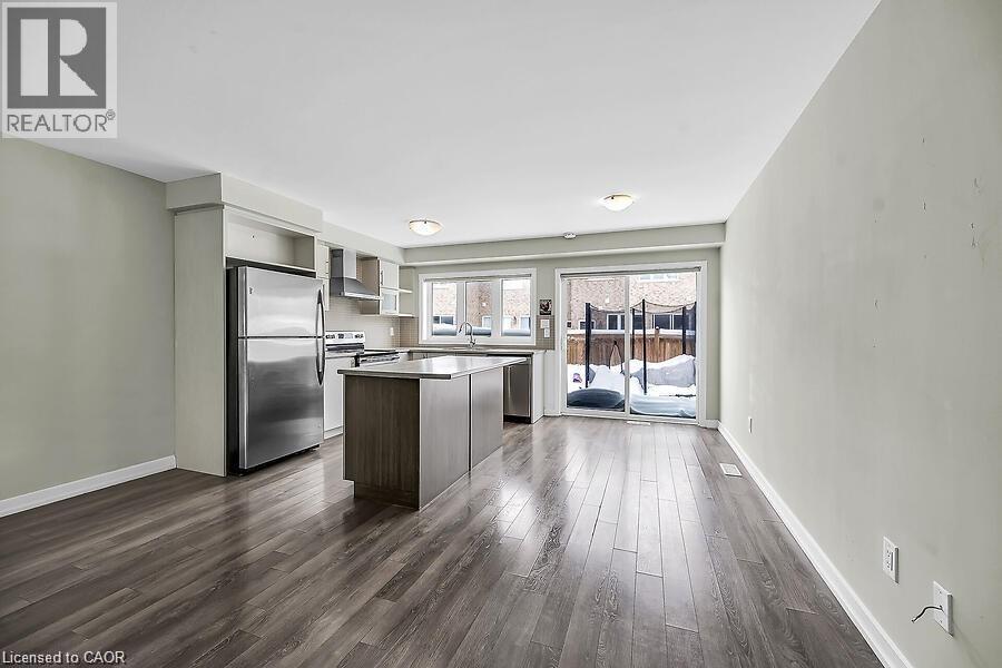 457 Queen Mary Drive, Brampton, Ontario  L7A 4L2 - Photo 9 - 40813897