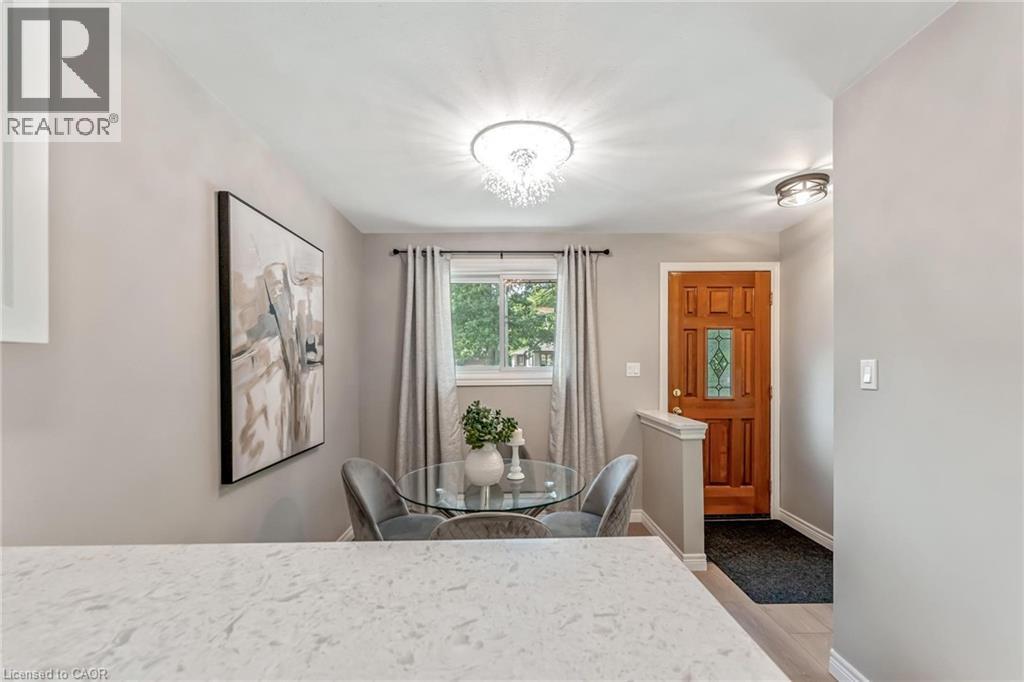 323 Hixon Road, Hamilton, Ontario  L8K 2C8 - Photo 13 - 40813871