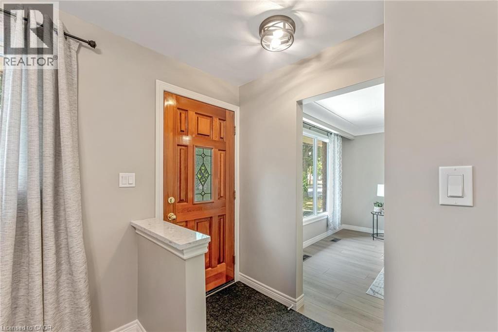 323 Hixon Road, Hamilton, Ontario  L8K 2C8 - Photo 14 - 40813871