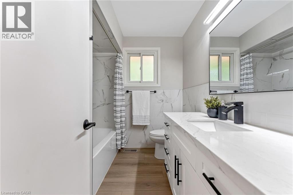 323 Hixon Road, Hamilton, Ontario  L8K 2C8 - Photo 19 - 40813871