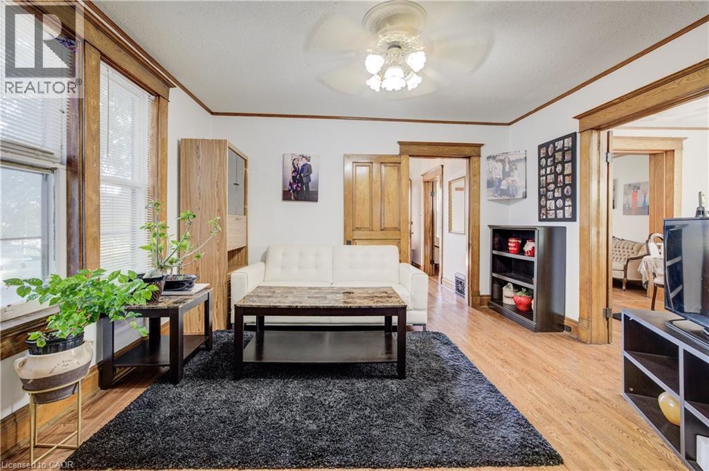 44 Walter Street, Kitchener, Ontario  N2G 1S1 - Photo 12 - 40811967