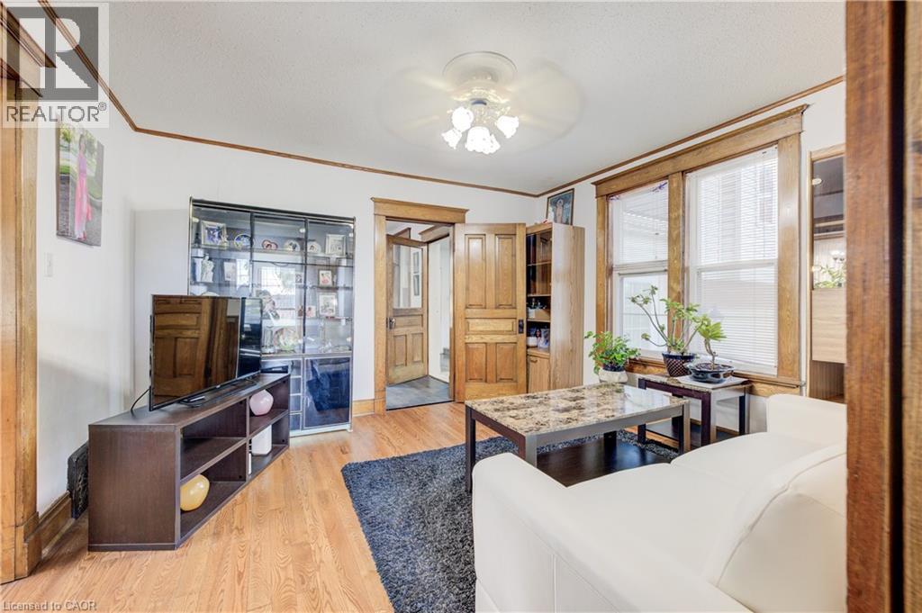 44 Walter Street, Kitchener, Ontario  N2G 1S1 - Photo 14 - 40811967