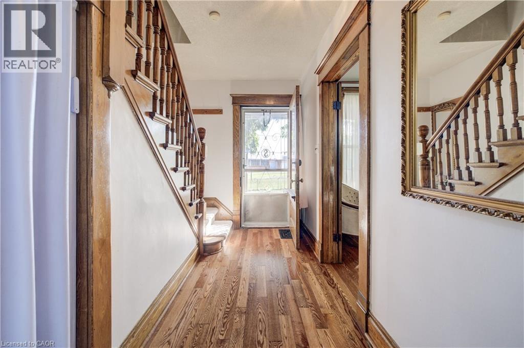 44 Walter Street, Kitchener, Ontario  N2G 1S1 - Photo 15 - 40811967