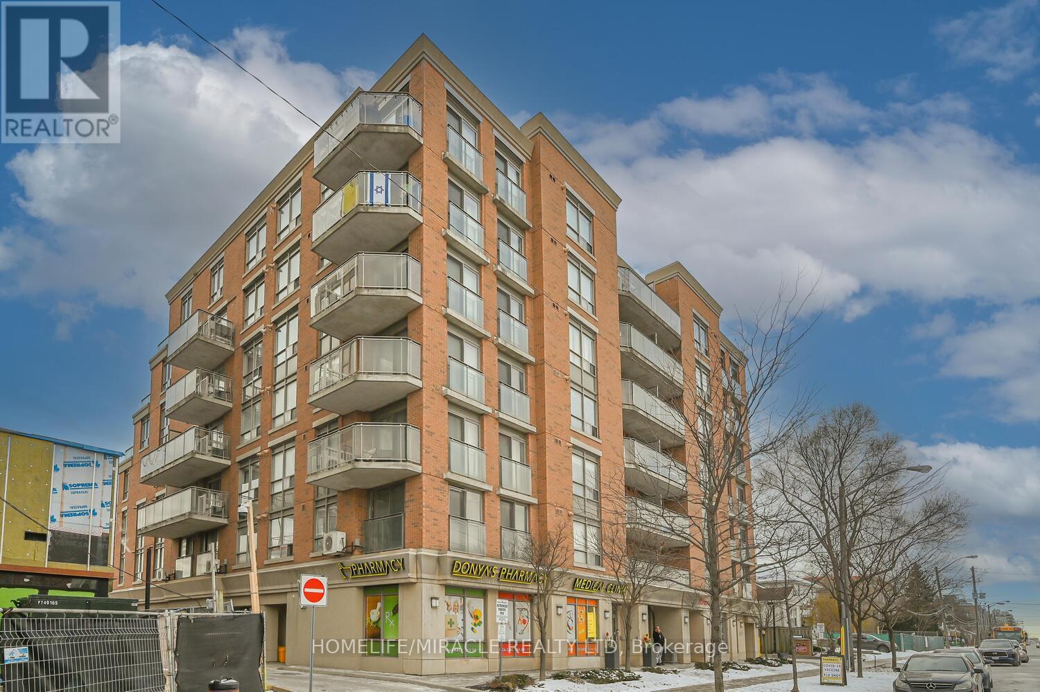 608 - 801 Sheppard Avenue W, Toronto, Ontario  M3H 2T3 - Photo 4 - C12904852