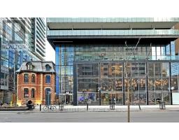 710 - 15 GRENVILLE STREET, Toronto, Ontario