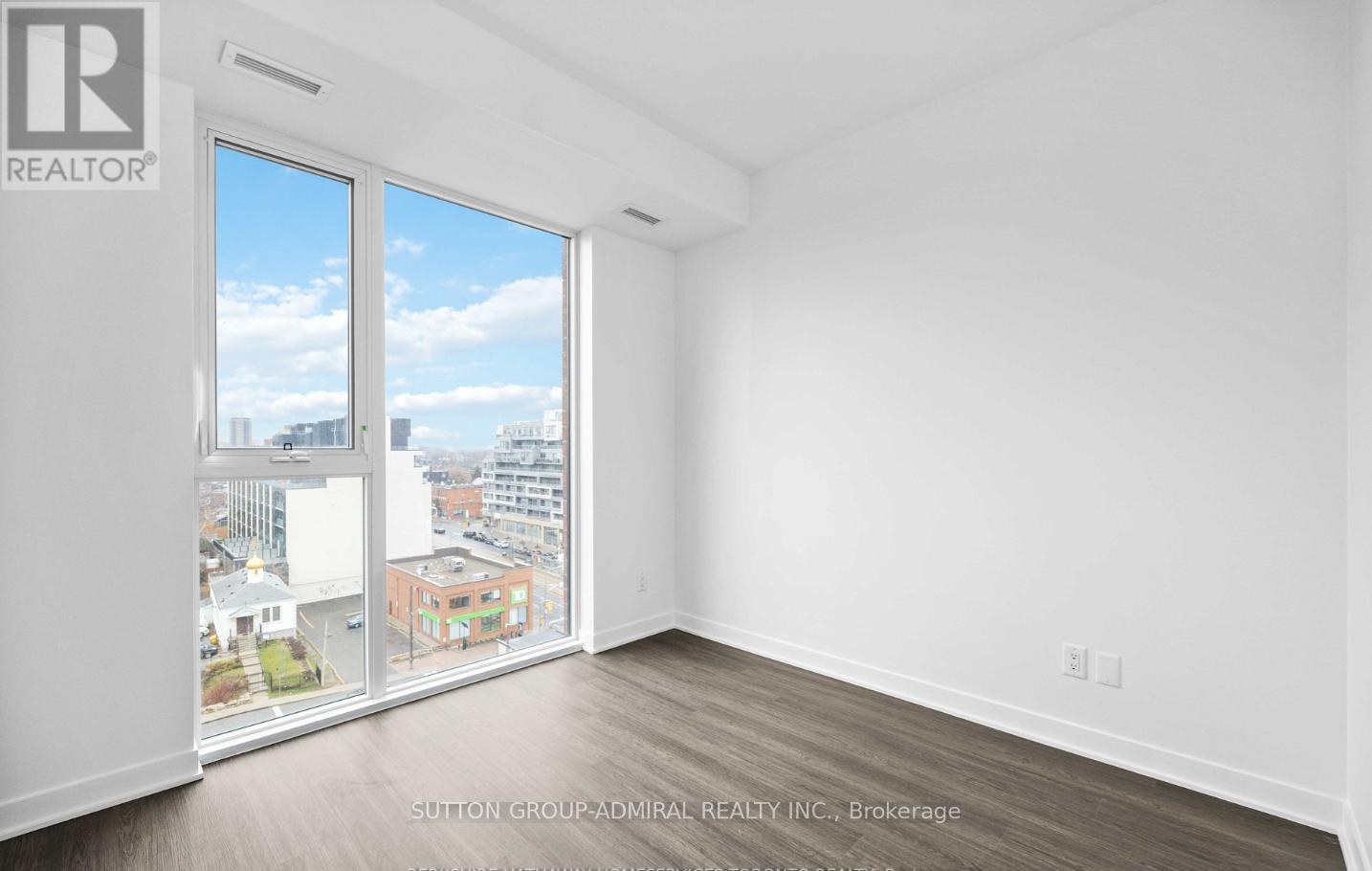 902 - 185 Alberta Avenue, Toronto (Oakwood Village), Ontario  M6C 0A5 - Photo 14 - C12904910