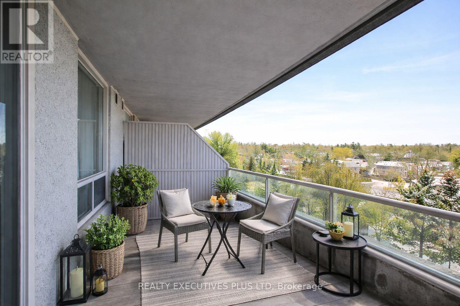 604 - 18 Hillcrest Avenue, Toronto, Ontario  M2N 6T5 - Photo 11 - C12904976