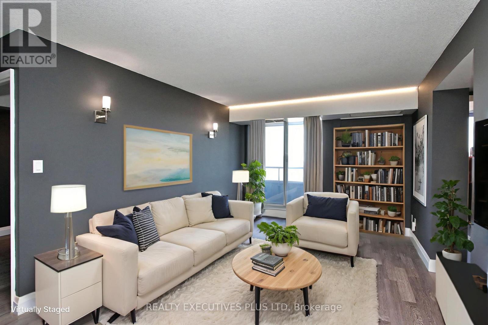 604 - 18 Hillcrest Avenue, Toronto, Ontario  M2N 6T5 - Photo 2 - C12904976