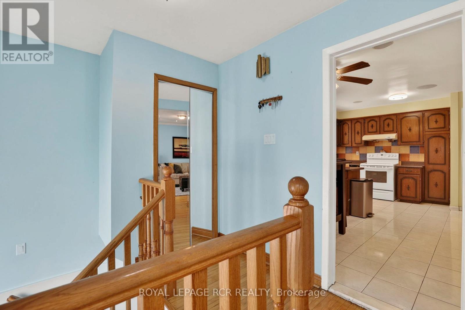 47 Navaho Drive, Toronto, Ontario  M2H 2X2 - Photo 7 - C12904982