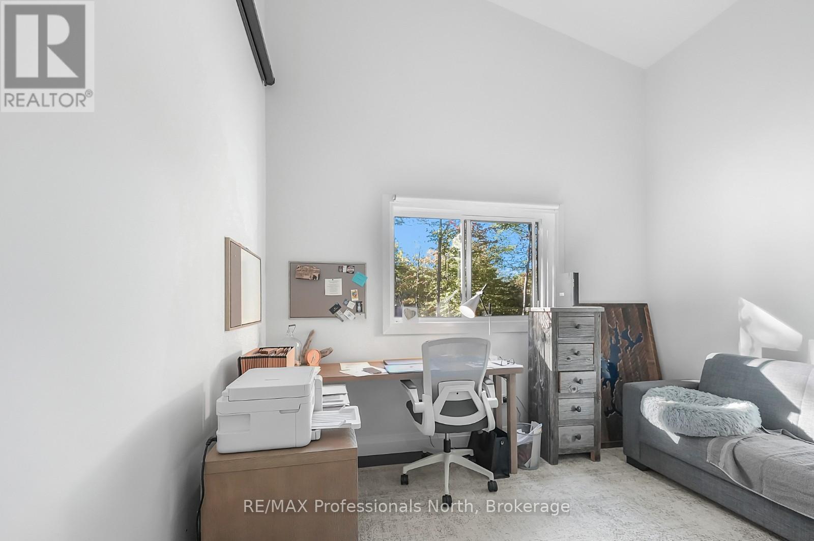 235 Sunnyside Street, Dysart Et Al, Ontario  K0M 1S0 - Photo 27 - X12904840