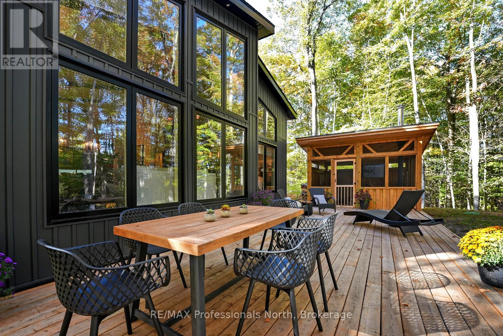 235 Sunnyside Street, Dysart Et Al, Ontario  K0M 1S0 - Photo 32 - X12904840