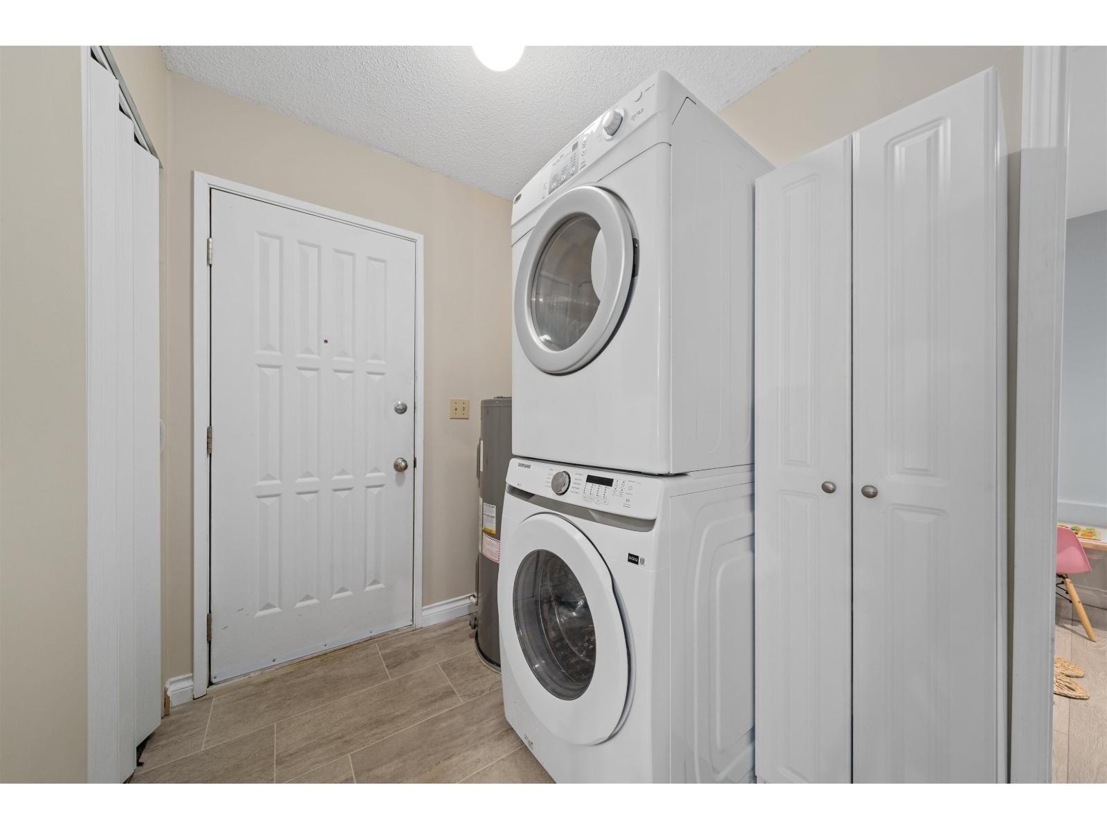 33139 Myrtle Avenue, Mission, British Columbia  V2V 4R6 - Photo 18 - R3094231